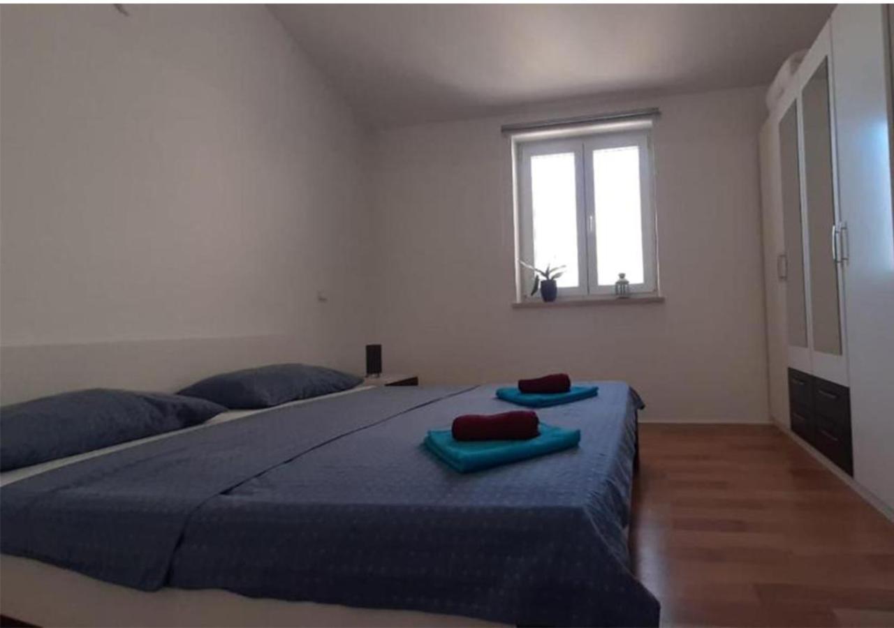 Apartment Shankini Пула Екстериор снимка